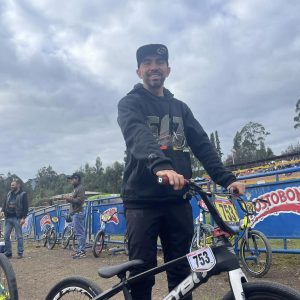 Hoodie BMX negro